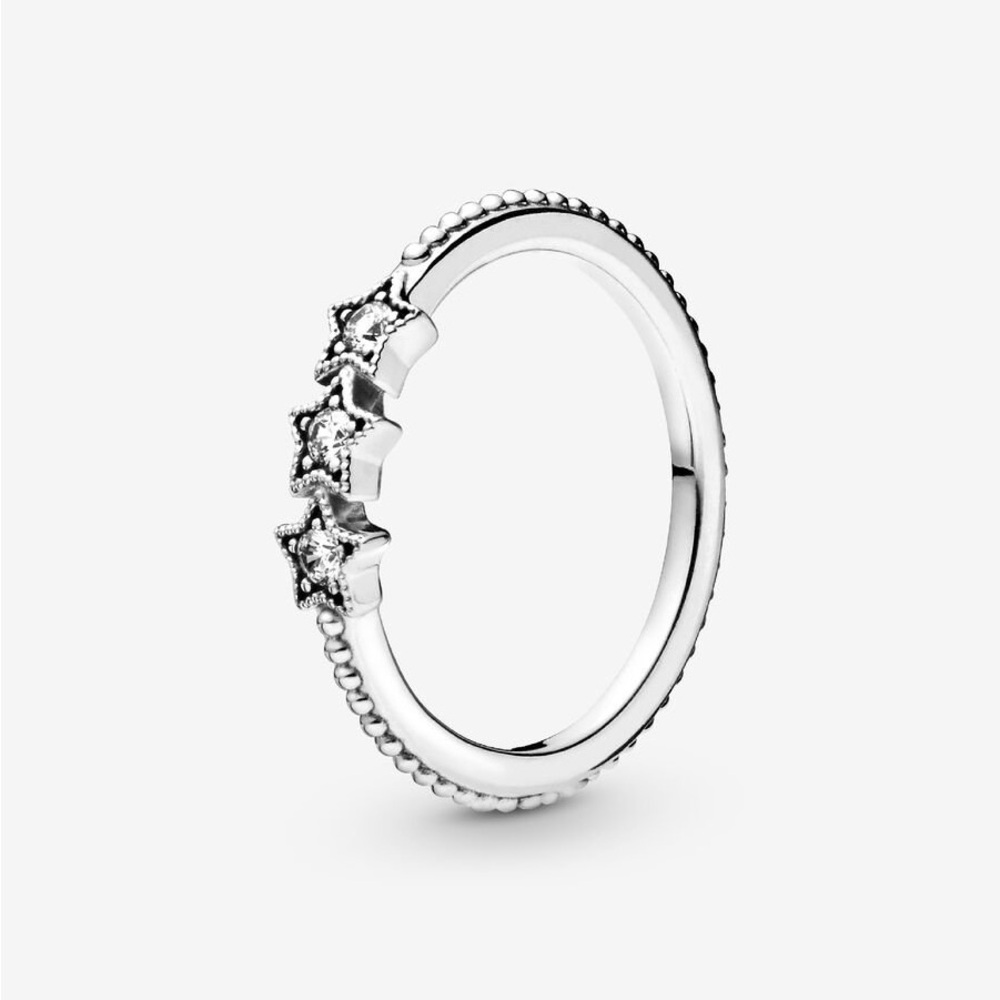Elegant Silver Star Ring